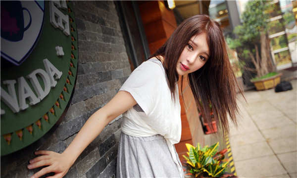 原州想找一个女性生孩子给报酬-｛找个女人生孩子多少钱｝